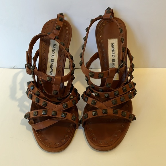 Manolo Blahnik Ibiza Bulgaro Luggage Brown Leather Studded Strappy Heels Sz 36 6 - Picture 2 of 8
